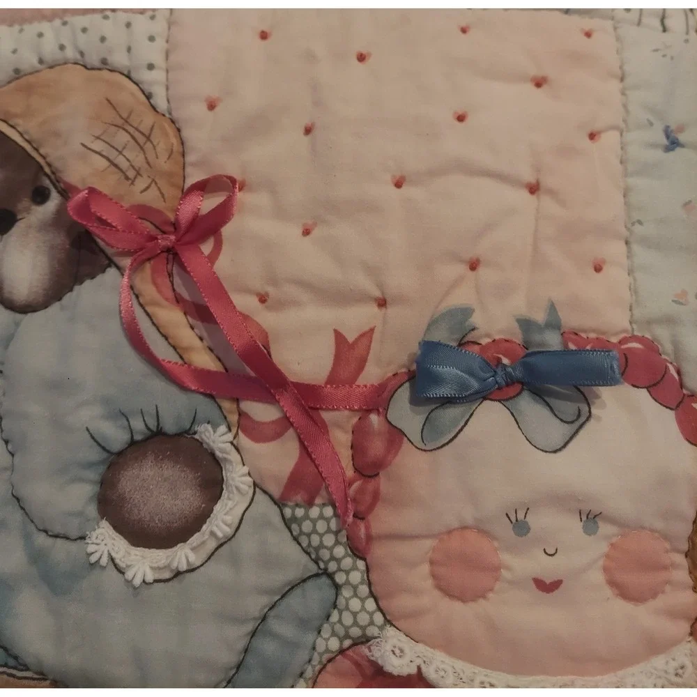 Vintage Handmade Reversible Baby Crib Quilt Blanket Embroidered Approx. 30×40